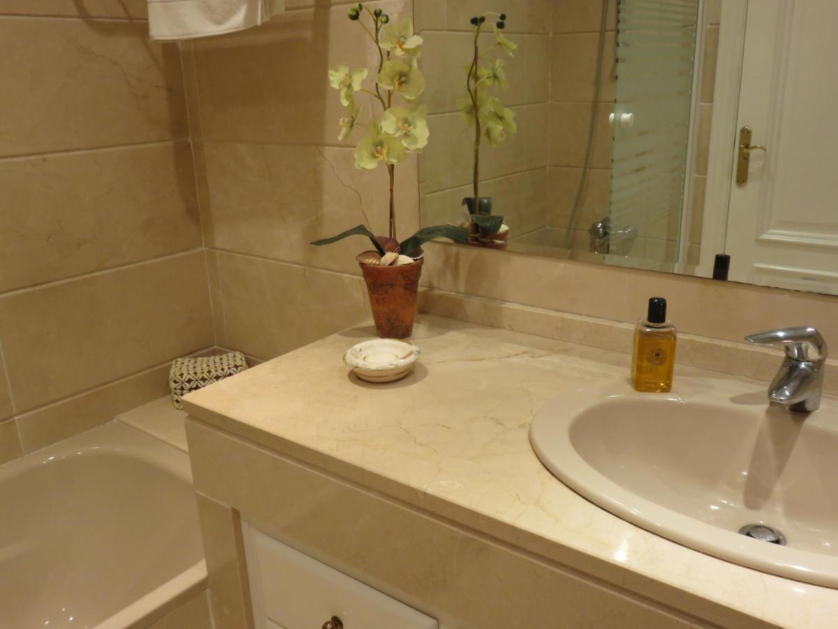 Beachside Appartement Estepona